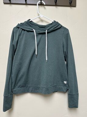 Vuori halo hoodie Women’s - Teal Green